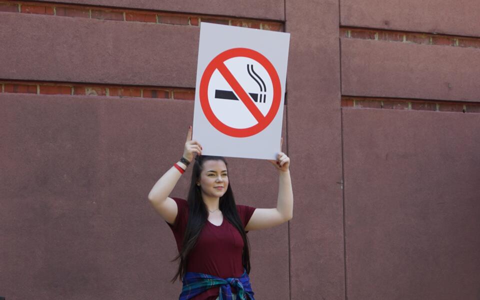 can i take cigarettes to mexico you Important Travel Notice for Mexico International travellers heading Smoking a Pall Mall Athens